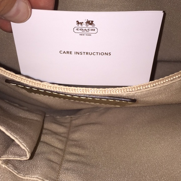 Coach Purse - Picture 7 of 8